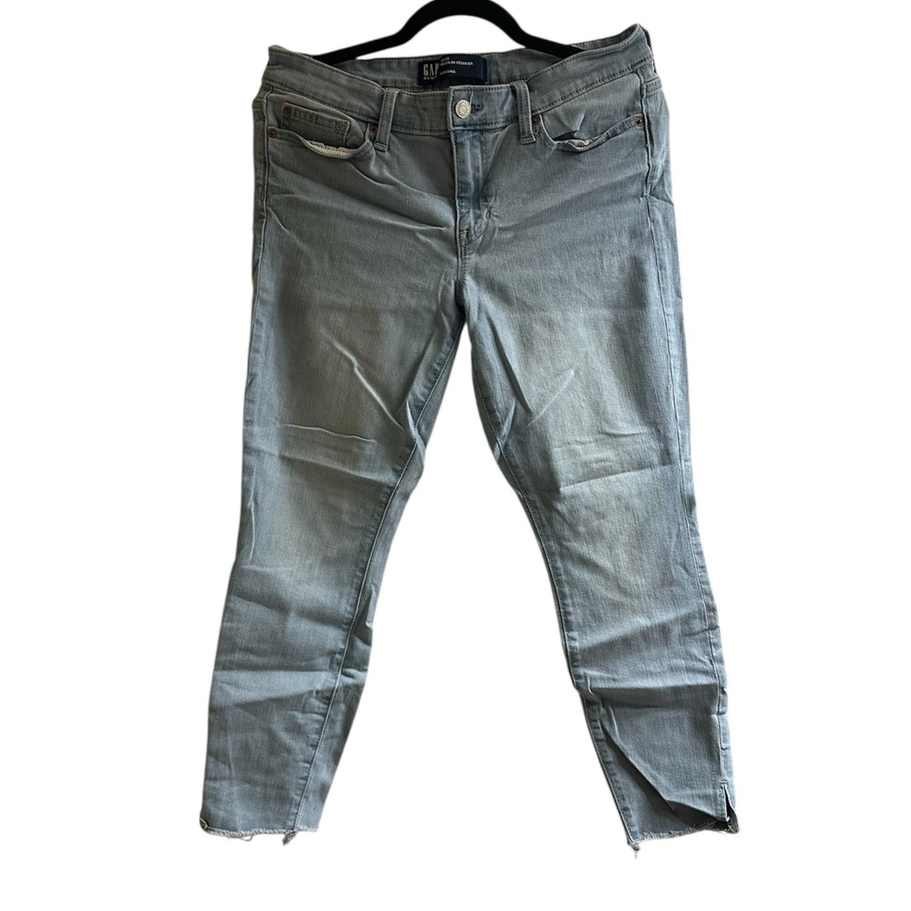GAP Women's Light Blue Jeggings